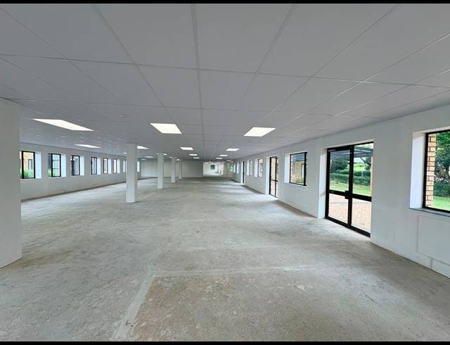 400M² OFFICE TO LET IN VORNA VALLEY